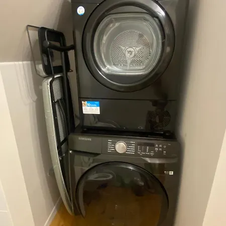 La Des Oiseaux - Pierre