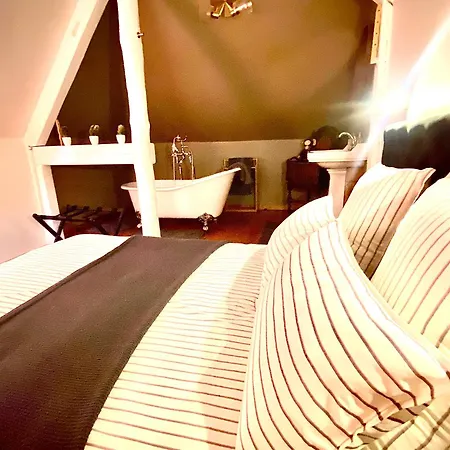 La Des Oiseaux - Pierre